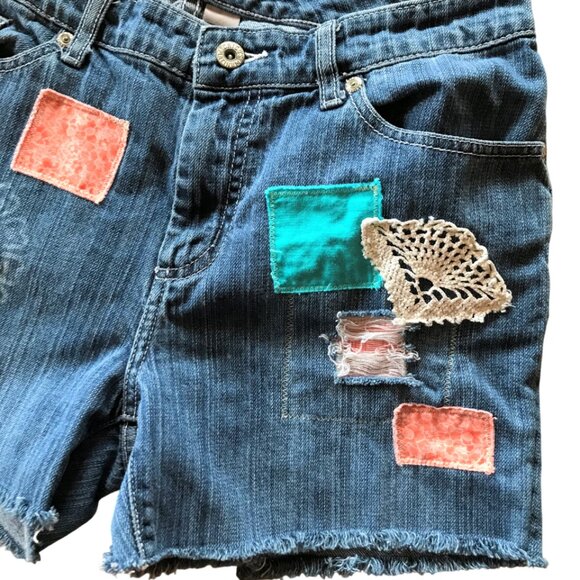 Upcycled Chico’s Patchwork Cutoff Shorts, Bleached Distressed Ripped, Size 1 - Picture 5 of 10
